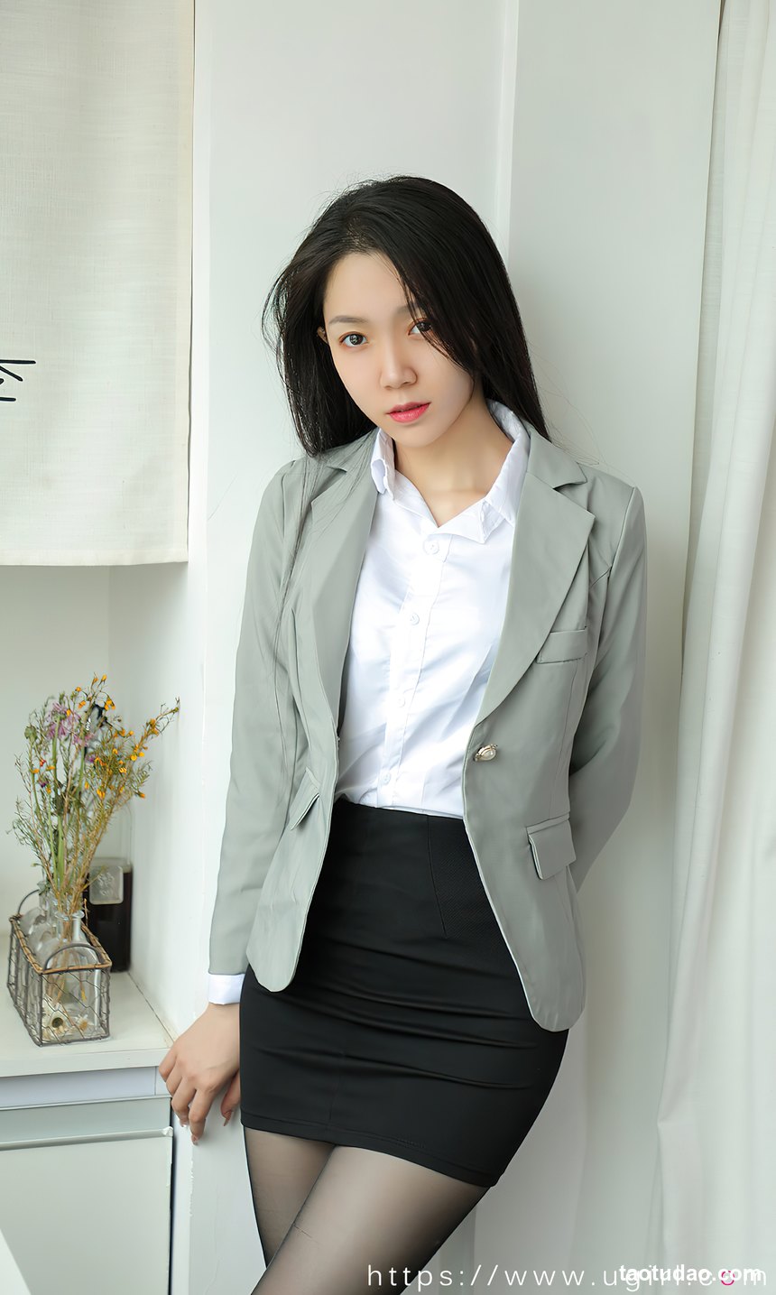 图片[3]-[Ugirls尤果网]爱尤物 2022.11.11 No.2452 醒了的梦 尤果合辑 [35P]-绅士图