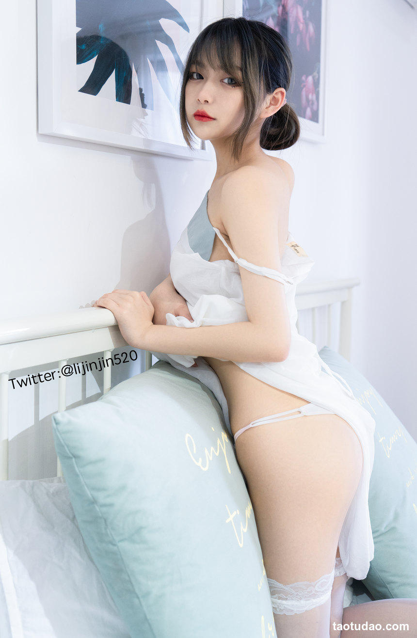 梨瑾瑾 - NO.18 室内吊带裙 [20P-226MB]-绅士图