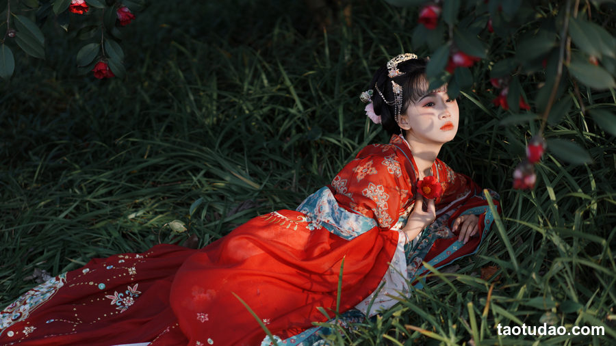 图片[4]-[YITUYU艺图语]2023.03.10 又山茶花 岁岁草莓冰[21+1P／177MB]-绅士图