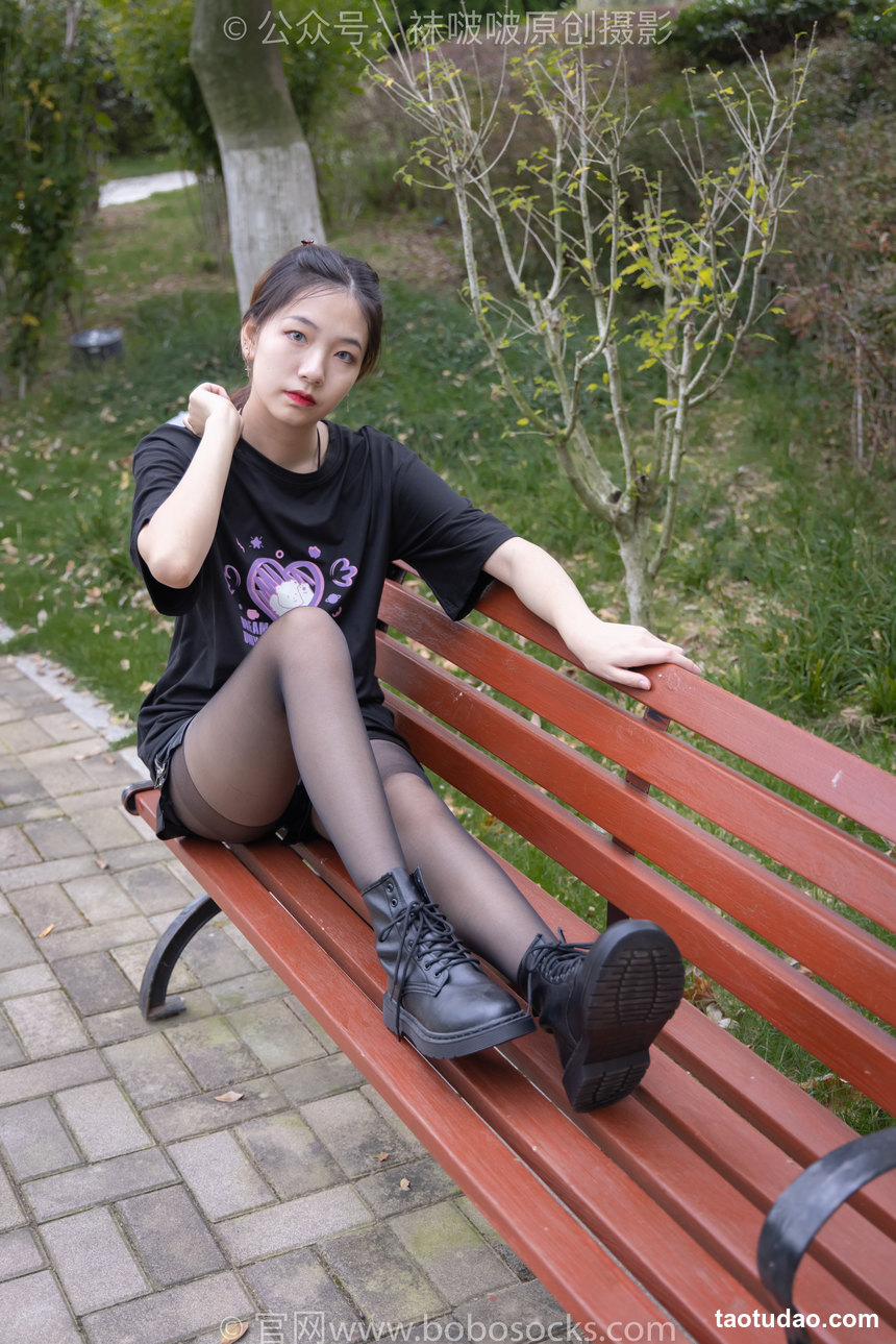 图片[3]-[BoBoSocks袜啵啵]NO.221 小甜豆-马丁靴、黑丝[133P+1V／5.45GB]-绅士图