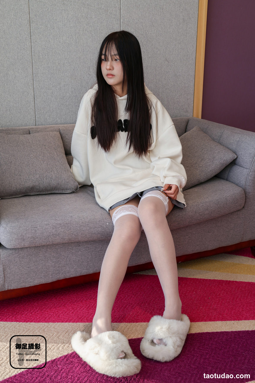 图片[3]-御足摄影 NO.006 毛毛鞋肉丝 [78P1V2.48GB]-绅士图