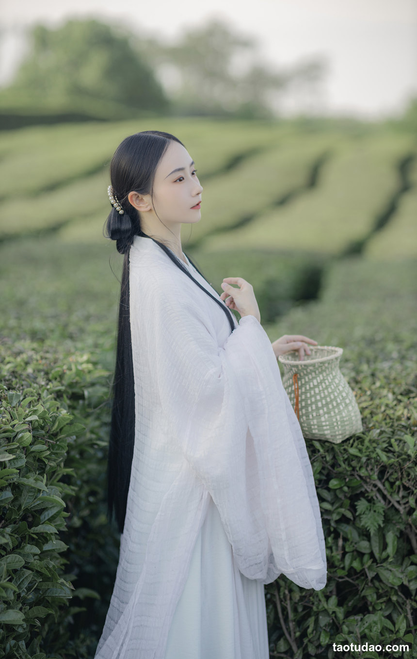 图片[2]-[YITUYU艺图语]2022.11.11 衣袖染茶香 灿暖暖暖[19+1P／181MB]-绅士图