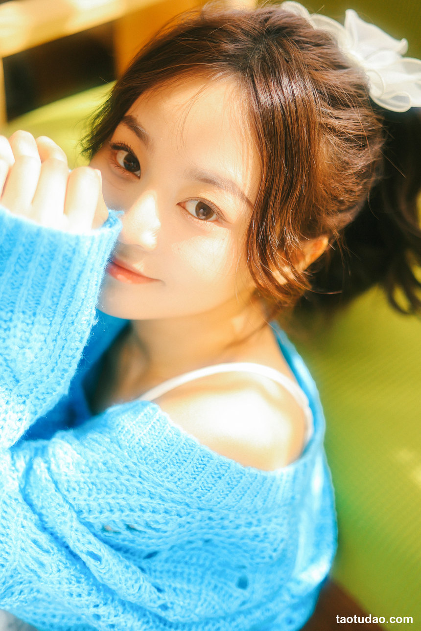 图片[3]-[YITUYU艺图语]2022.11.20 暖秋 双耳ZiCe[33+1P／241MB]-绅士图