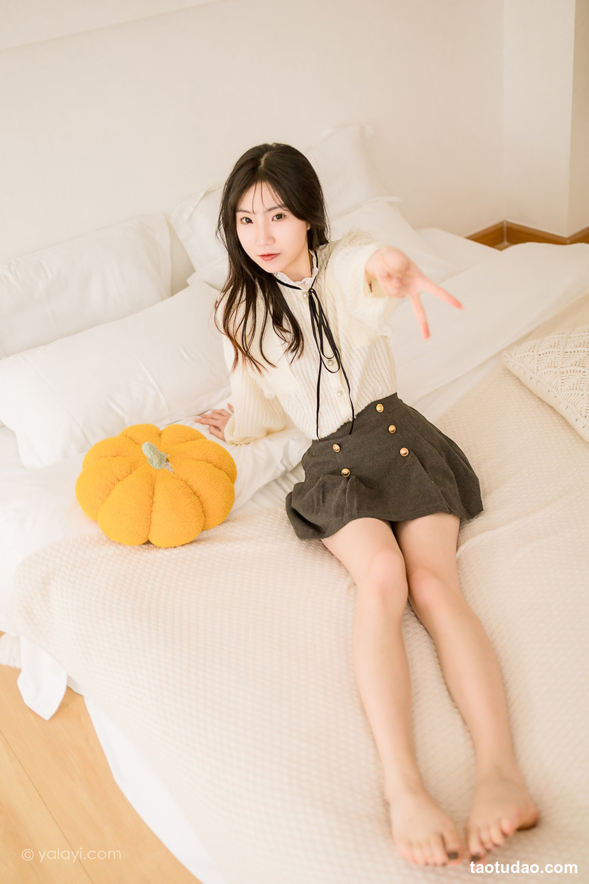 图片[2]-[YALAYI雅拉伊]2022.12.05 NO.990 大幸福 小乔[44+1P／380MB]-绅士图