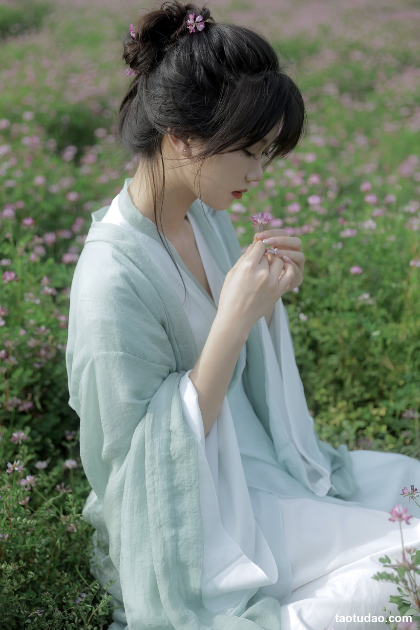 图片[3]-[YITUYU艺图语]2022.05.31 一跃落入紫云英 聂十三[19+1P／115MB]-绅士图