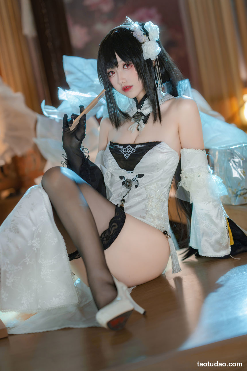 图片[2]-大大卷卷小卷 –  碧蓝航线 镇海原皮[24P-187.2M]-绅士图