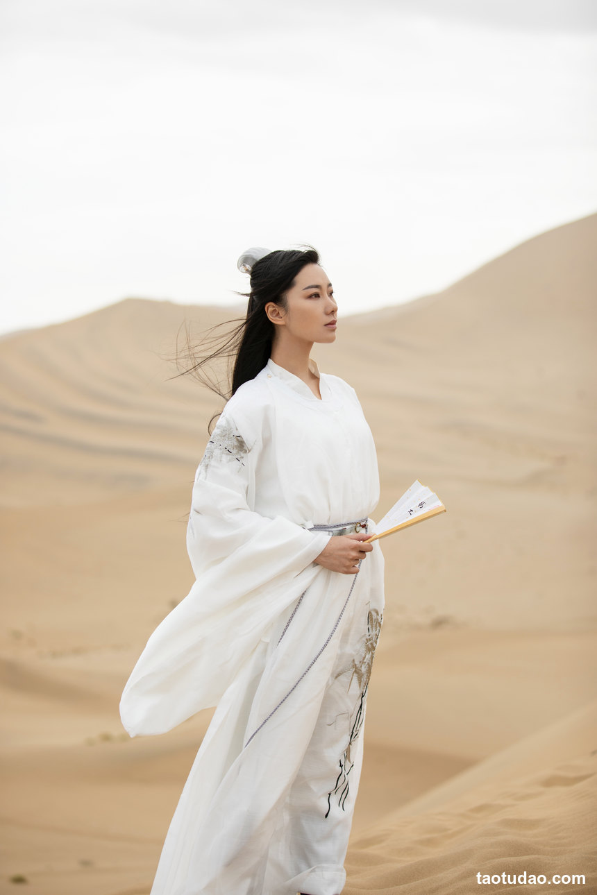 图片[2]-[YITUYU艺图语]2022.09.08 大漠风起 木景抒[23+1P／354MB]-绅士图