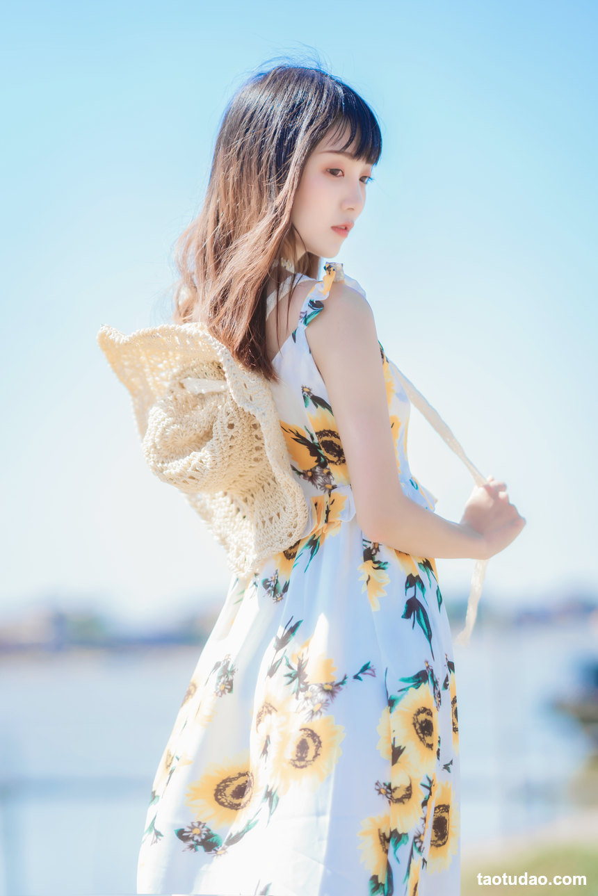 图片[3]-[YITUYU艺图语]2022.04.23 向日葵味的夏天 思涼poi[33+1P／430MB]-绅士图