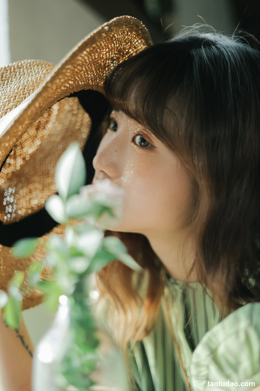 图片[4]-[YITUYU艺图语]2022.08.04 咖啡厅的午后 蓝胖子-[30+1P／265MB]-绅士图