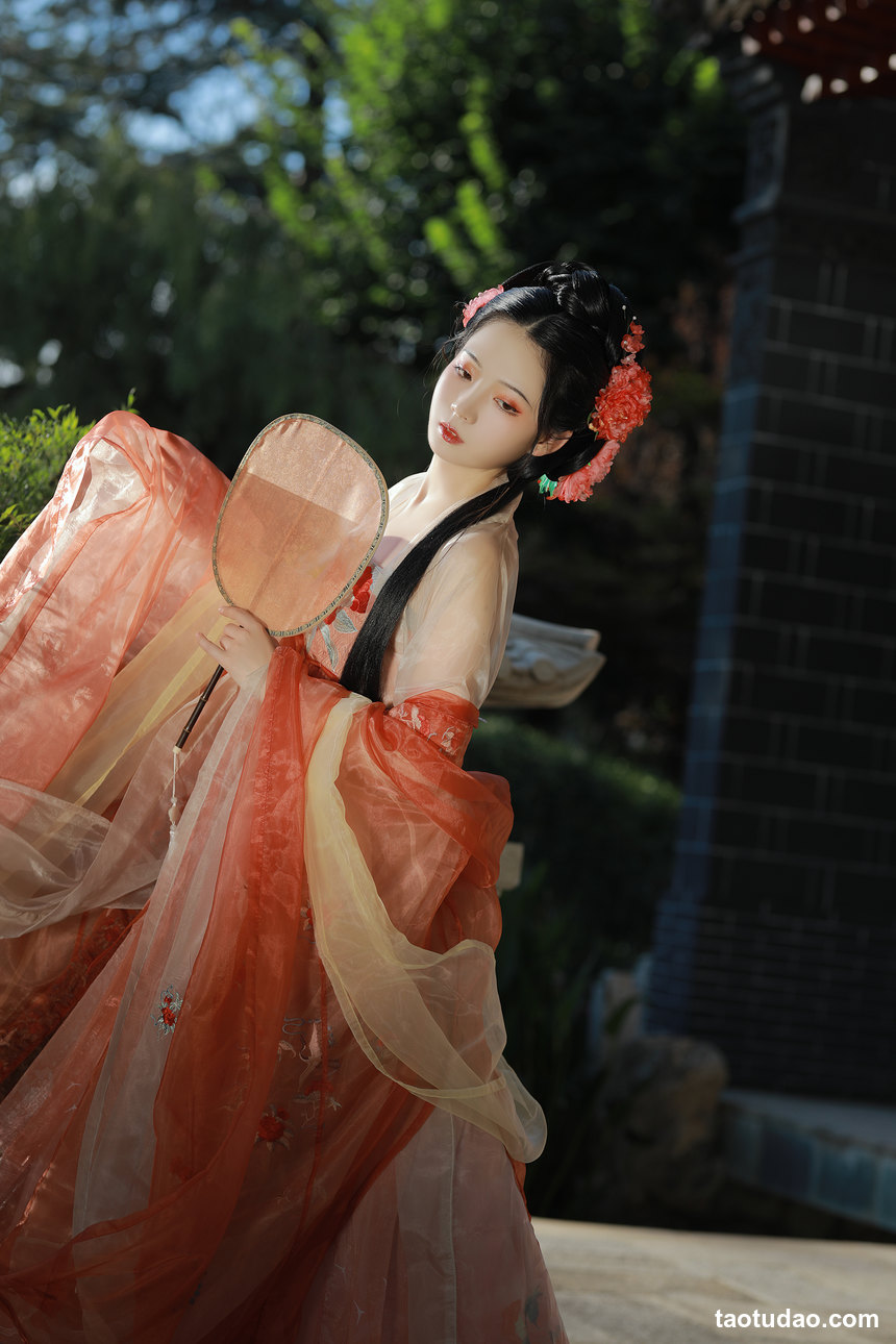 图片[4]-[YITUYU艺图语]2022.09.06 美人迈兮音尘阙 落花人独立[33+1P／662MB]-绅士图