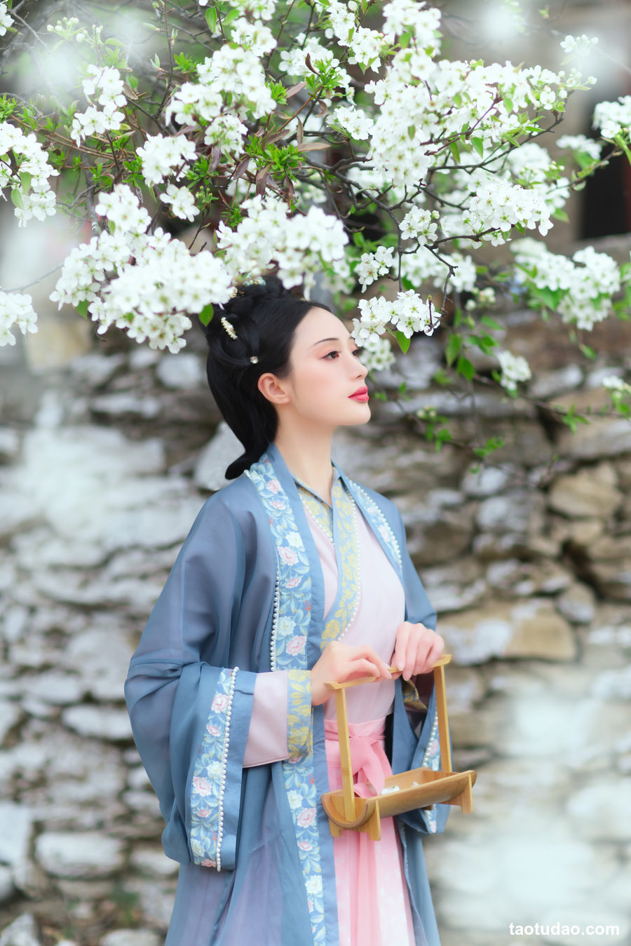 图片[4]-[YITUYU艺图语]2023.04.11 春深处 薇薇 [42+1P／778MB]-绅士图