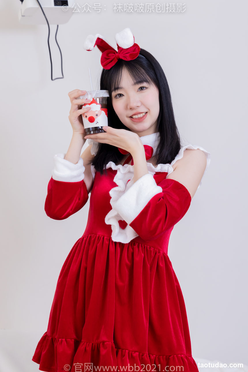 图片[4]-[BoBoSocks袜啵啵]NO.469 小甜豆-高跟鞋、油亮白丝、油亮肉丝、油亮黑丝、小甜豆手写祝福圣诞牌剧情[188P+1V／7.08GB]-绅士图