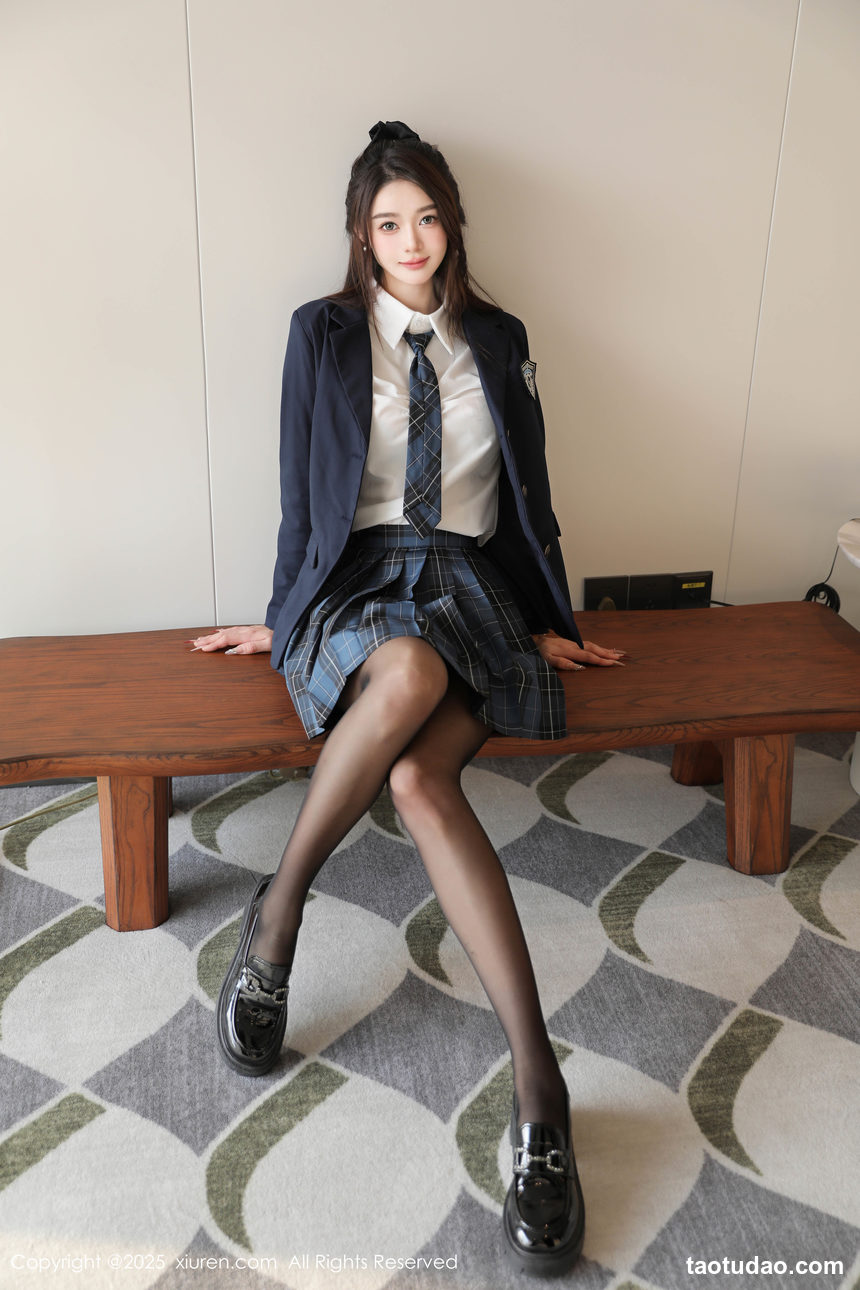 [XiuRen秀人网] 2025.02.14 No.9888 Candy糖糖 [87+1P]-绅士图