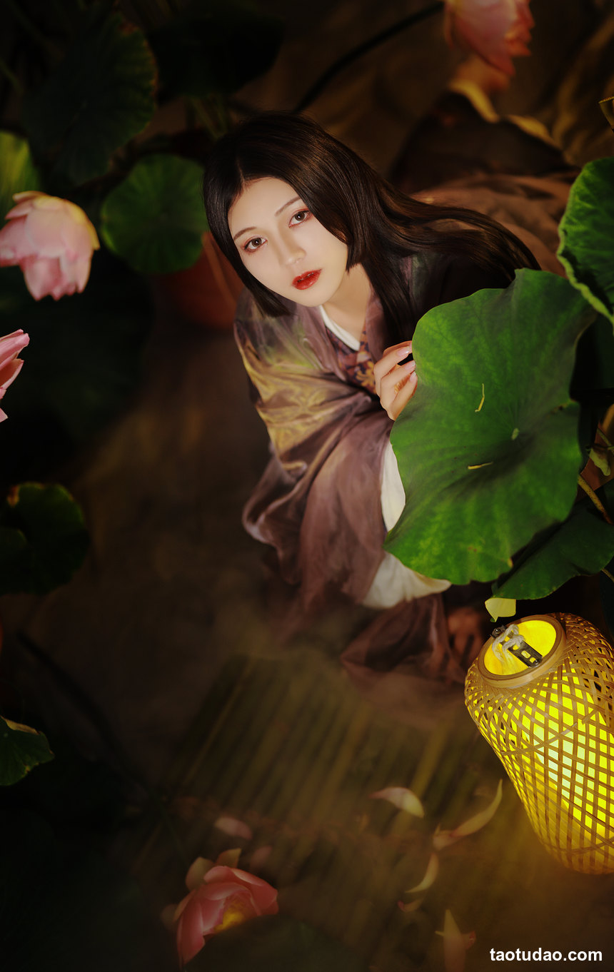 图片[2]-[YITUYU艺图语]2022.10.01 山有扶苏，隰有荷华 吾岁[37+1P／780MB]-绅士图