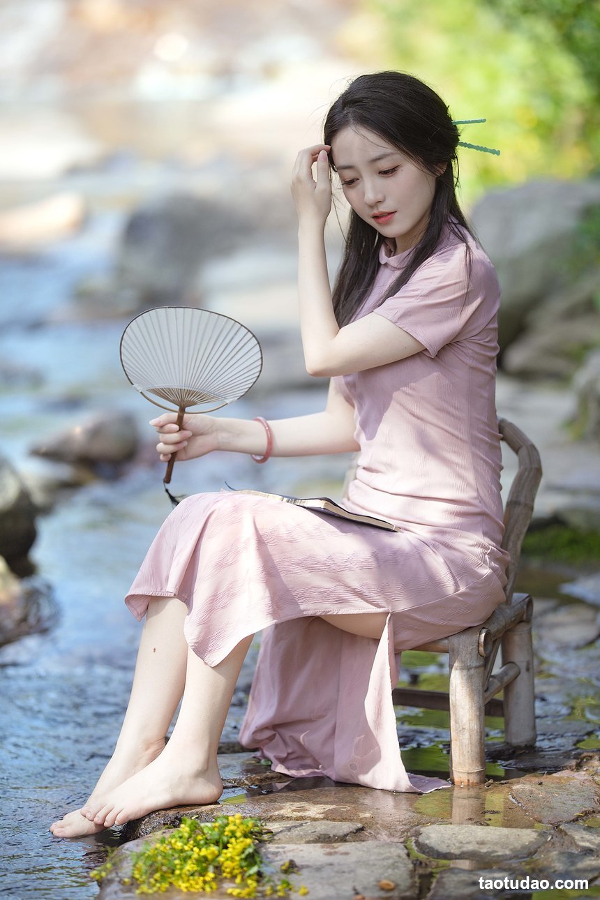 图片[2]-[YITUYU艺图语]2022.08.26 凉夏 小温暖想要个大太阳[19+1P／346MB]-绅士图