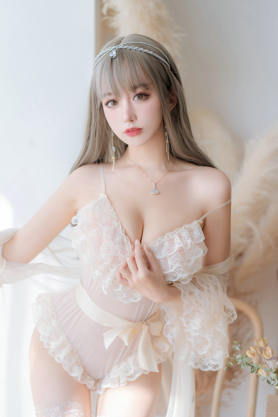 斗鱼米线线sama写真 - 凡尔赛公主 / 52P-79MB / cos萌妹-绅士图
