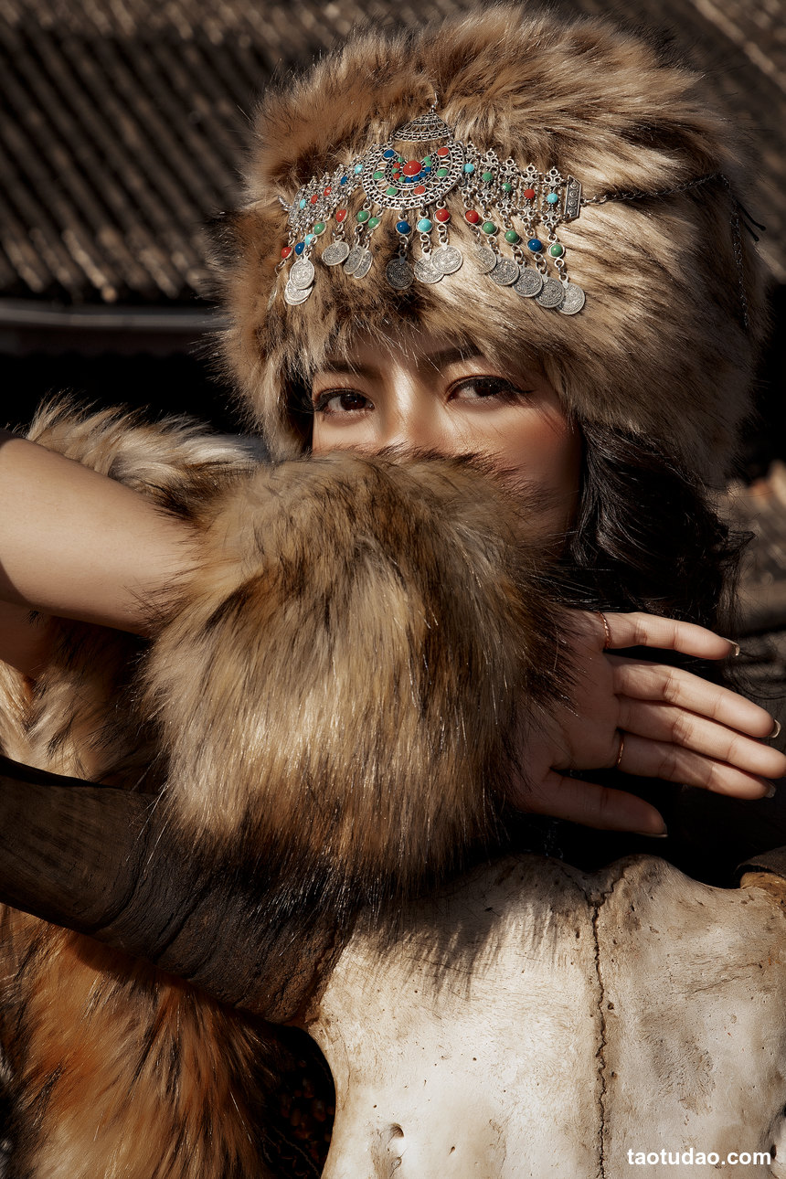 图片[2]-[YITUYU艺图语]2022.12.17 部落公主 戴戴[24+1P／517MB]-绅士图