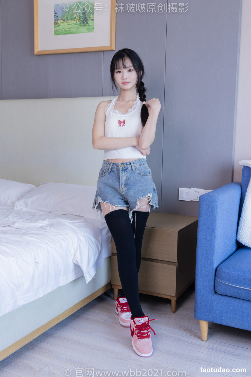 图片[3]-[BoBoSocks袜啵啵]NO.390 甜甜圈-板鞋、厚黑丝大腿袜、厚白丝大腿袜[148P+1V／6.19GB]-绅士图