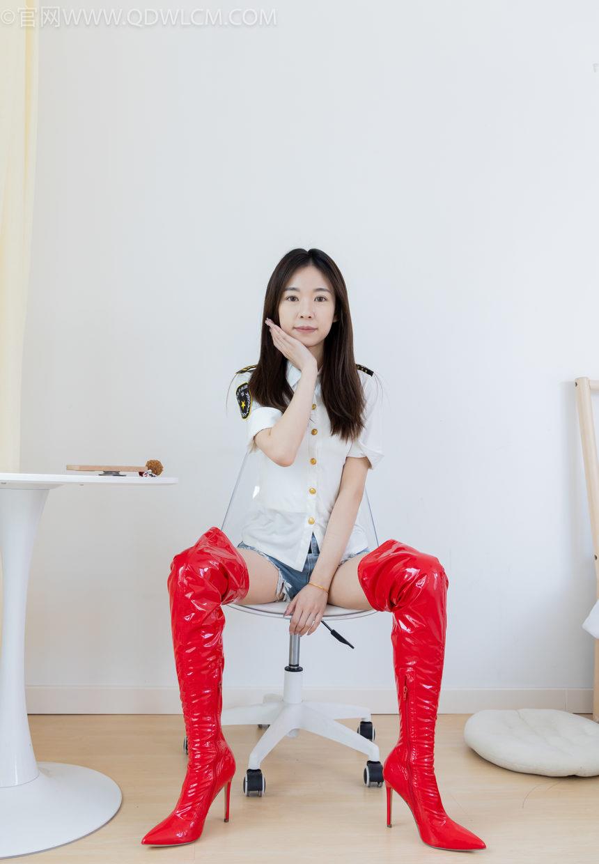 图片[2]-物恋传媒 NO.2309 婷婷-高跟长靴、白棉袜、裸足[173P-1V-4.89G]-艺库