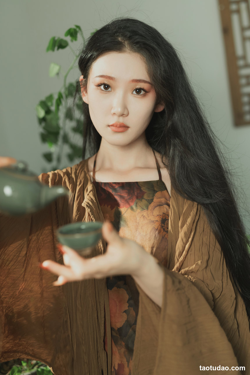 图片[3]-[YITUYU艺图语]2022.09.03 素衣 相望回首喵喵喵[34+1P／379MB]-绅士图