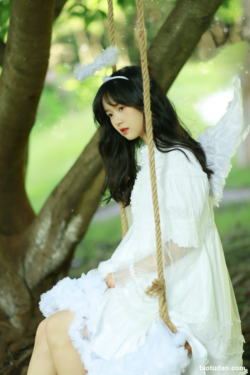 图片[2]-[YITUYU艺图语]2022.09.10 光落入尘世间 至春禾[23+1P／277MB]-绅士图