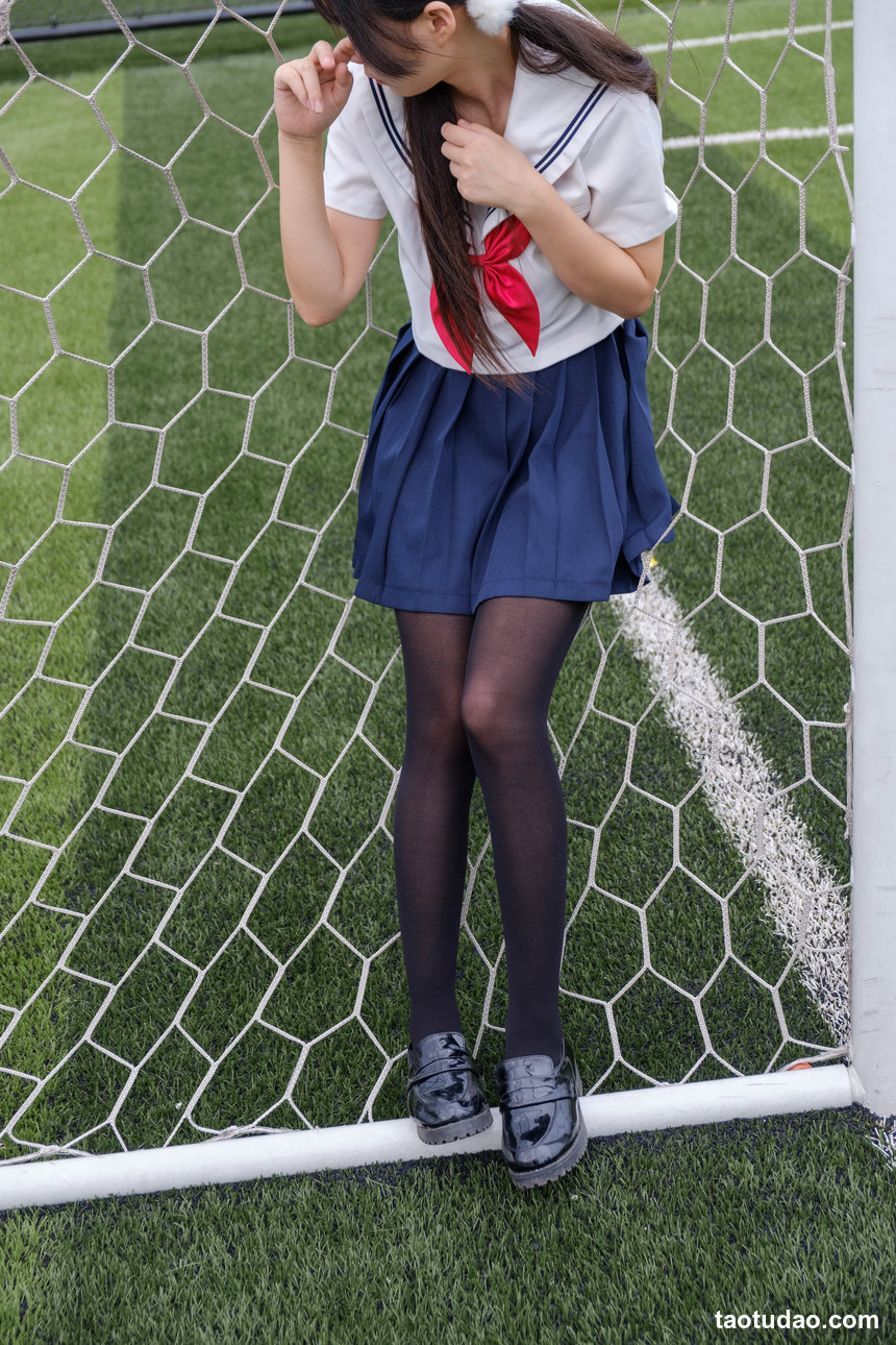 图片[3]-喵写真 VOL.009 球场上的黑丝校服 [75P-854MB]-绅士图