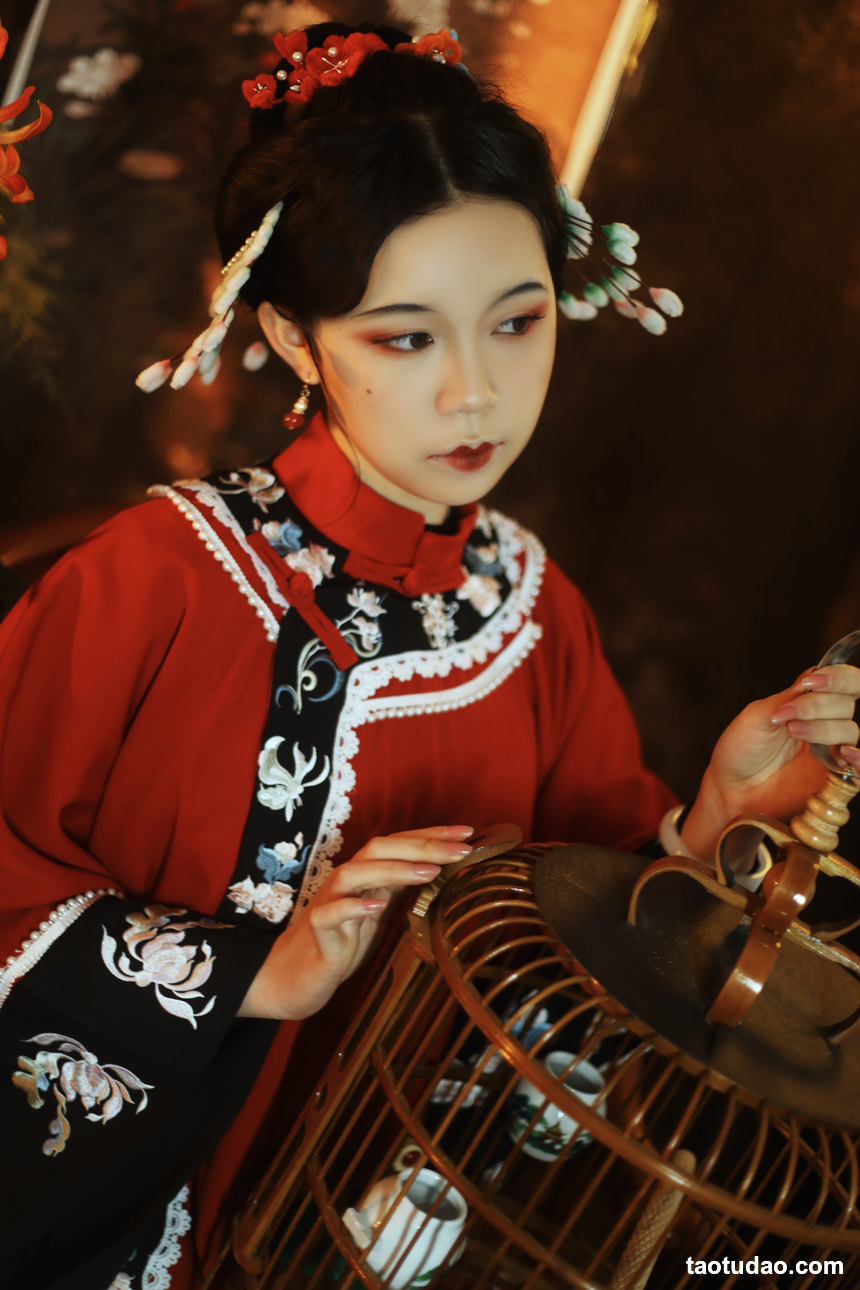 图片[2]-[YITUYU艺图语]2022.08.19 海棠 一只高高[27+1P／355MB]-绅士图