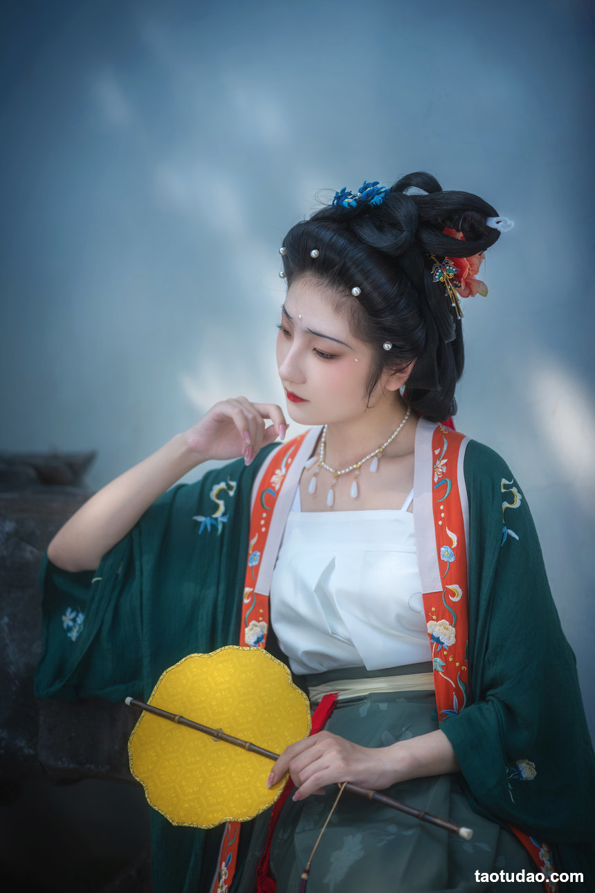 图片[3]-[YITUYU艺图语]2022.05.14 春日游园 朱婉婷[22+1P／382MB]-绅士图