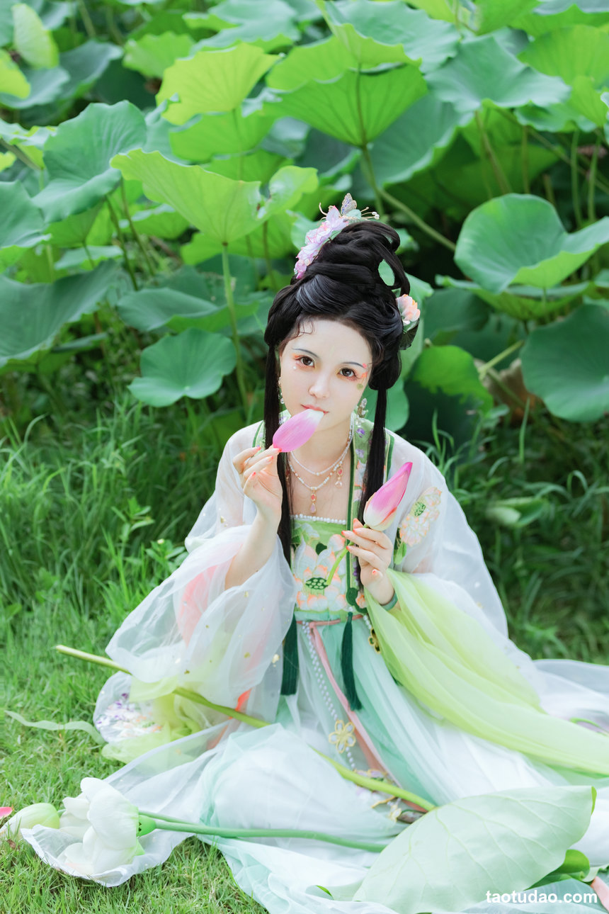 图片[3]-[YITUYU艺图语]2022.09.22 采莲曲 璐璐haley[26+1P／283MB]-绅士图