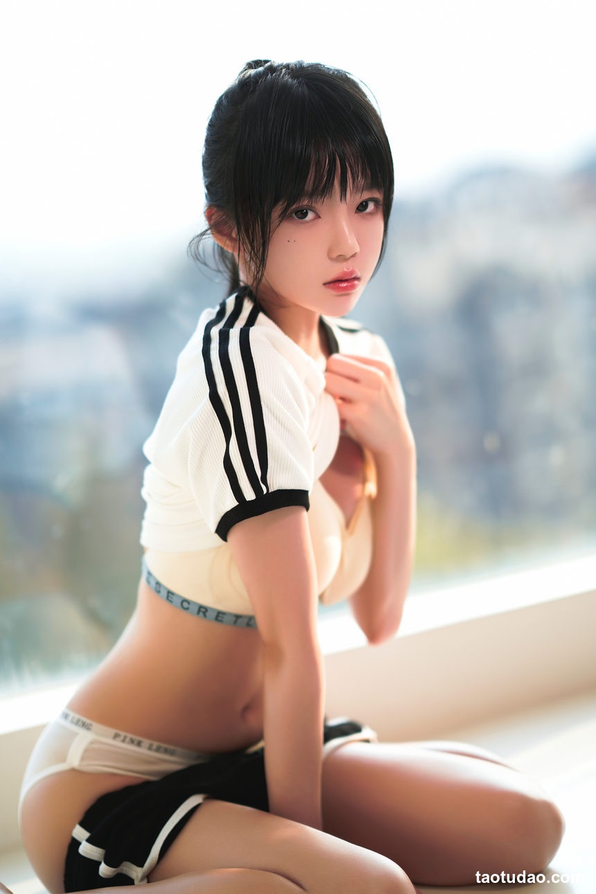 桜桃喵- - 逐渐升温 [37P+2V-645.61MB]-绅士图