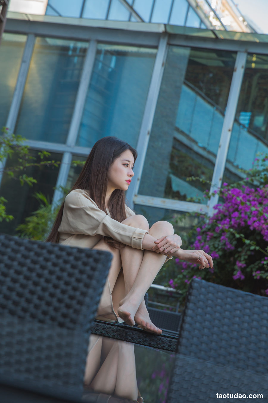 图片[4]-Sia不吃鱼 – 风衣玉足 [14P-159MB]-绅士图