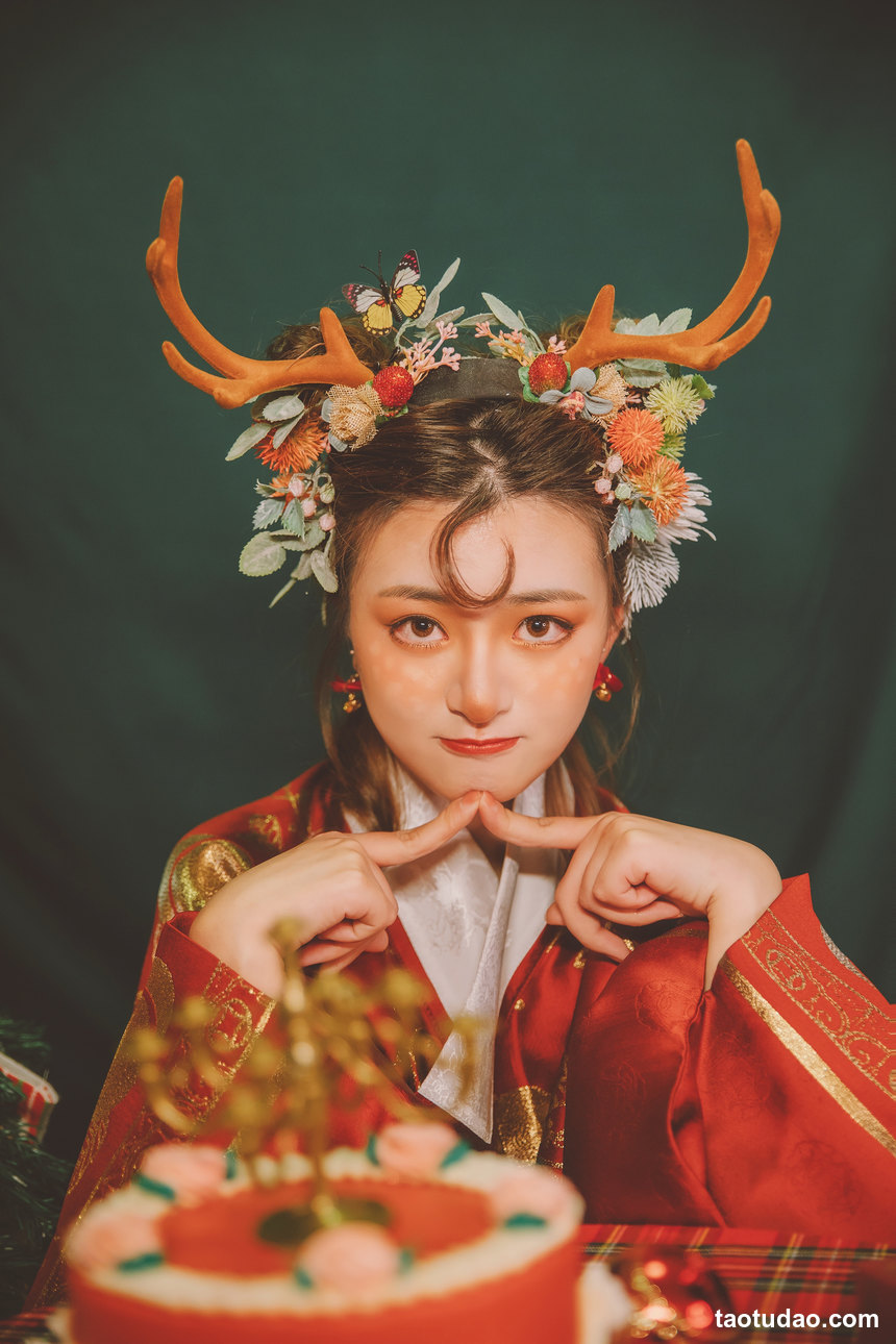 图片[3]-[YITUYU艺图语]2022.07.01 圣诞小鹿 五更天的沈公子[23+1P／360MB]-绅士图