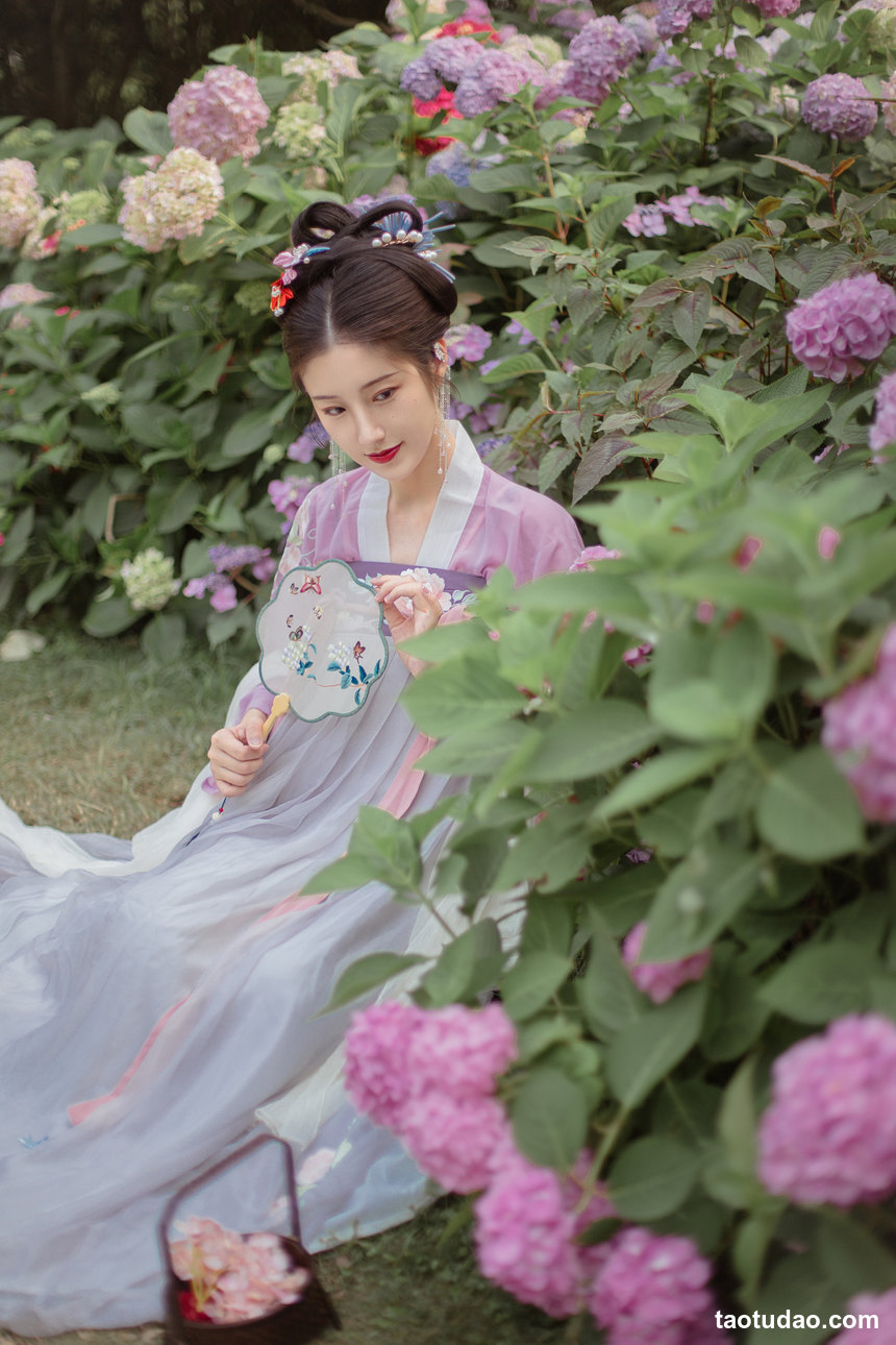 图片[4]-[YITUYU艺图语]2022.04.05 十二花神令之八仙花 大仙奶奶[23+1P／131MB]-绅士图