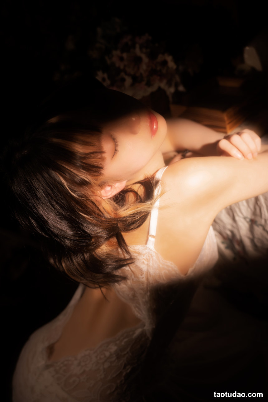 图片[2]-[YITUYU艺图语]2022.06.28 眼里的星光 清青琴玖[32+1P／649MB]-绅士图