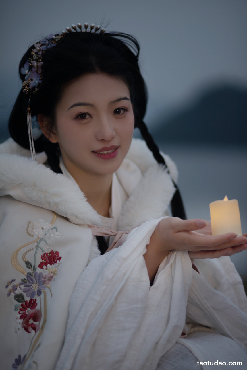 图片[2]-[YITUYU艺图语]2023.01.15 寒衣 一口蛋糕[26+1P／304MB]-绅士图