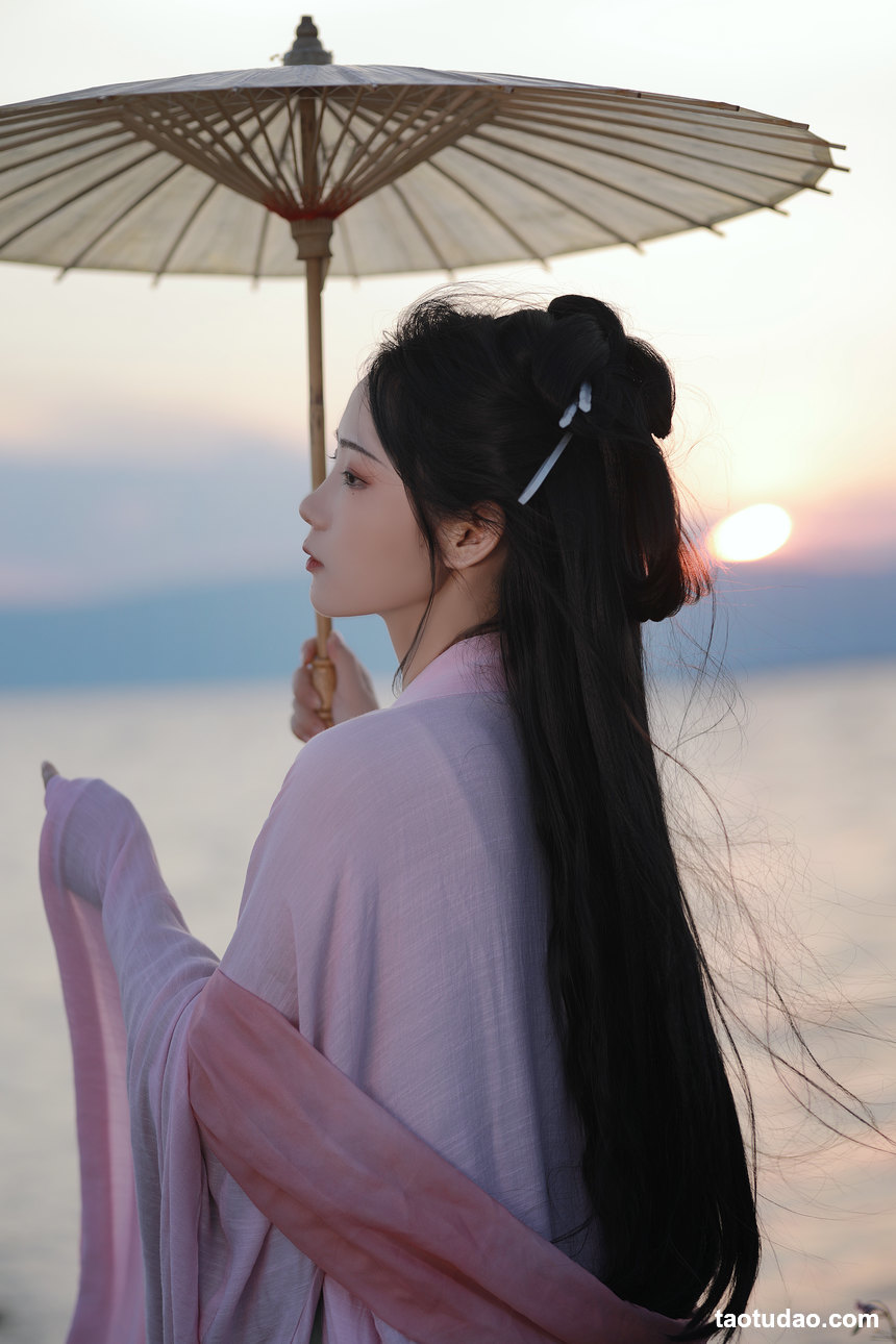 图片[3]-[YITUYU艺图语]2022.08.30 人间烟火色 落花人独立[32+1P／619MB]-绅士图