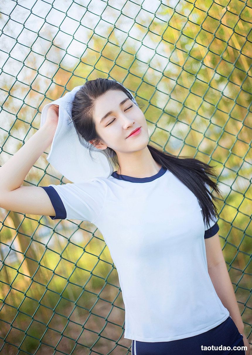 图片[3]-[YITUYU艺图语]2022.06.13 操场元气少女 尚雨茜Momooly[20+1P／269MB]-绅士图