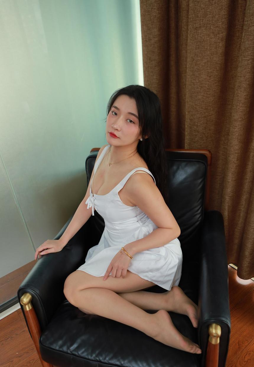 图片[3]-[IESS异思趣向] 2025.03.21 丝享家 2007 秋秋《低胸白色裙（下）》[82P-78.1M]-绅士图