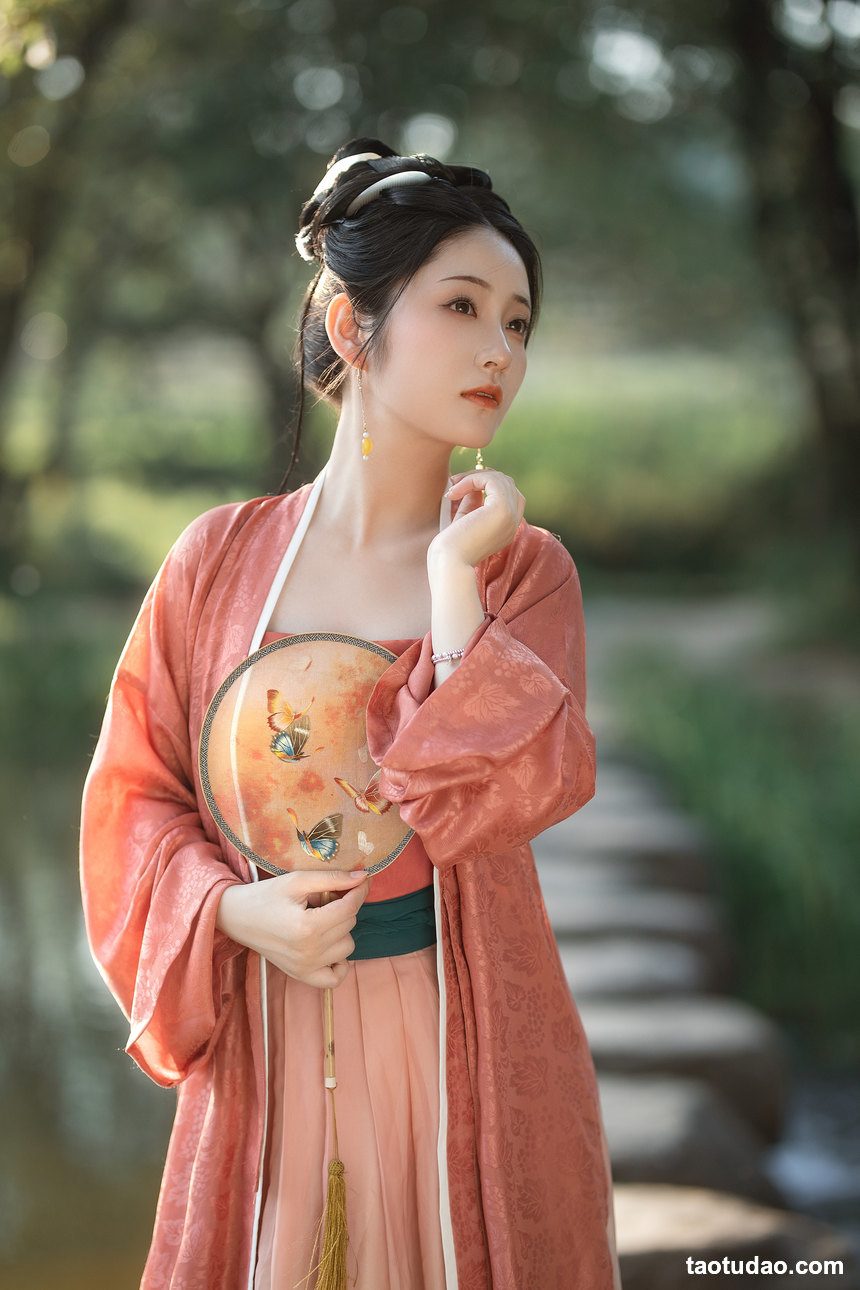 图片[3]-[YITUYU艺图语]2022.06.24 格子梦见 幽灵胡子[22+1P／427MB]-绅士图