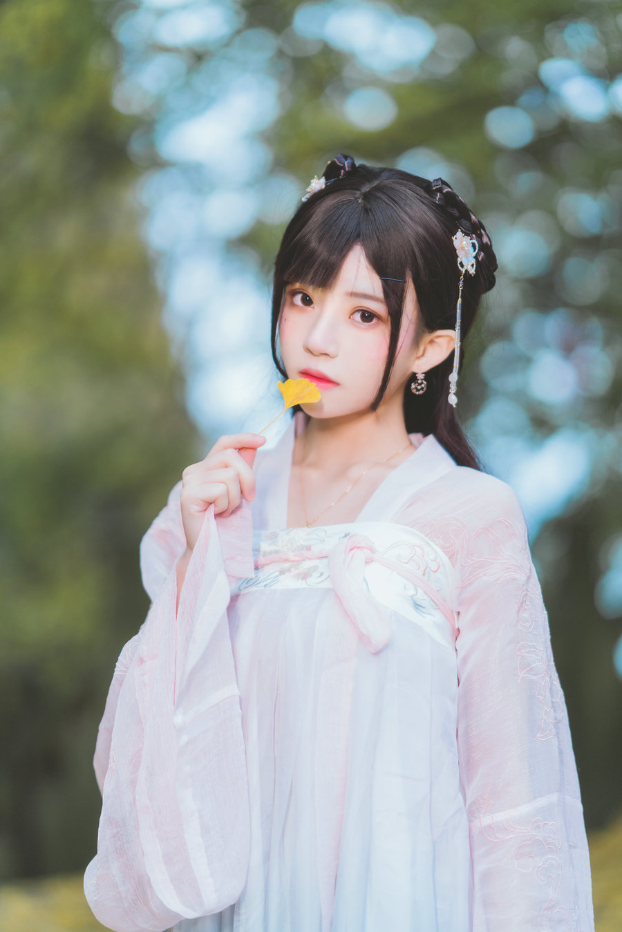 桜桃喵 - 温柔之汉服银杏 / 10P-220MB / cos萌妹-绅士图