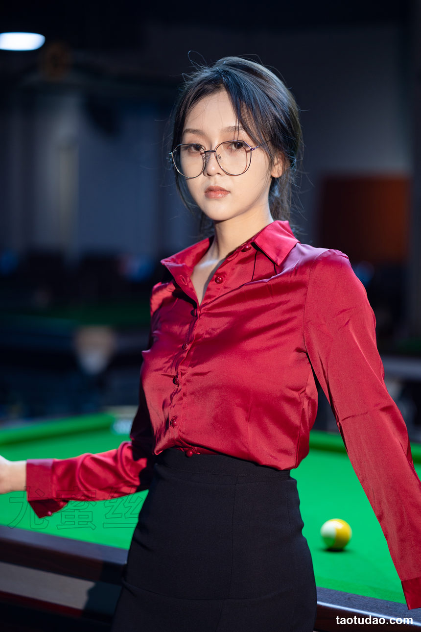 [尤蜜丝]穿搭写真 NO.082[68P／736MB]-绅士图