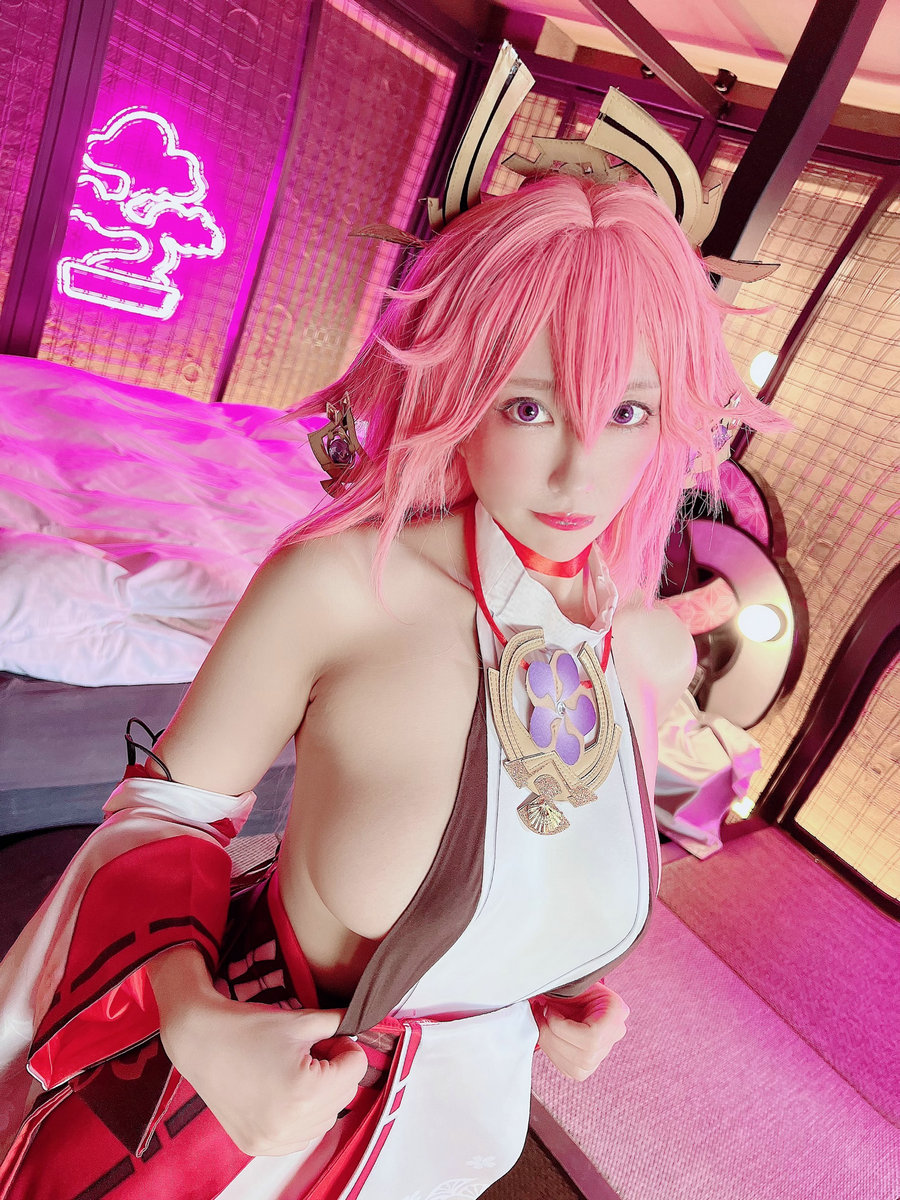 (Cosplay)[HERESY] Ringo Mitsuki 林檎蜜紀すっごい見せつけてくるえちち八重……-绅士图