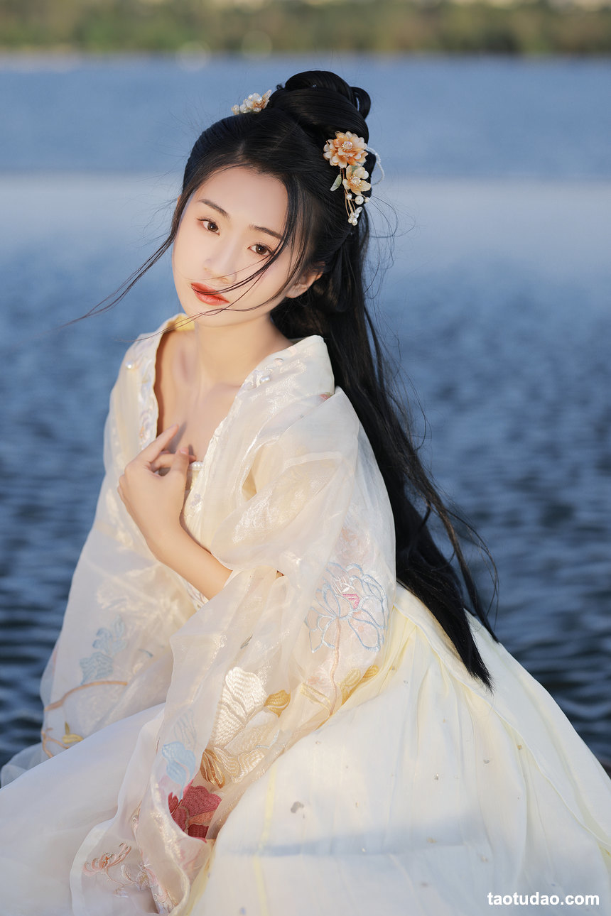 图片[4]-[YITUYU艺图语]2022.08.27 无清风 Y[29+1P／586MB]-绅士图