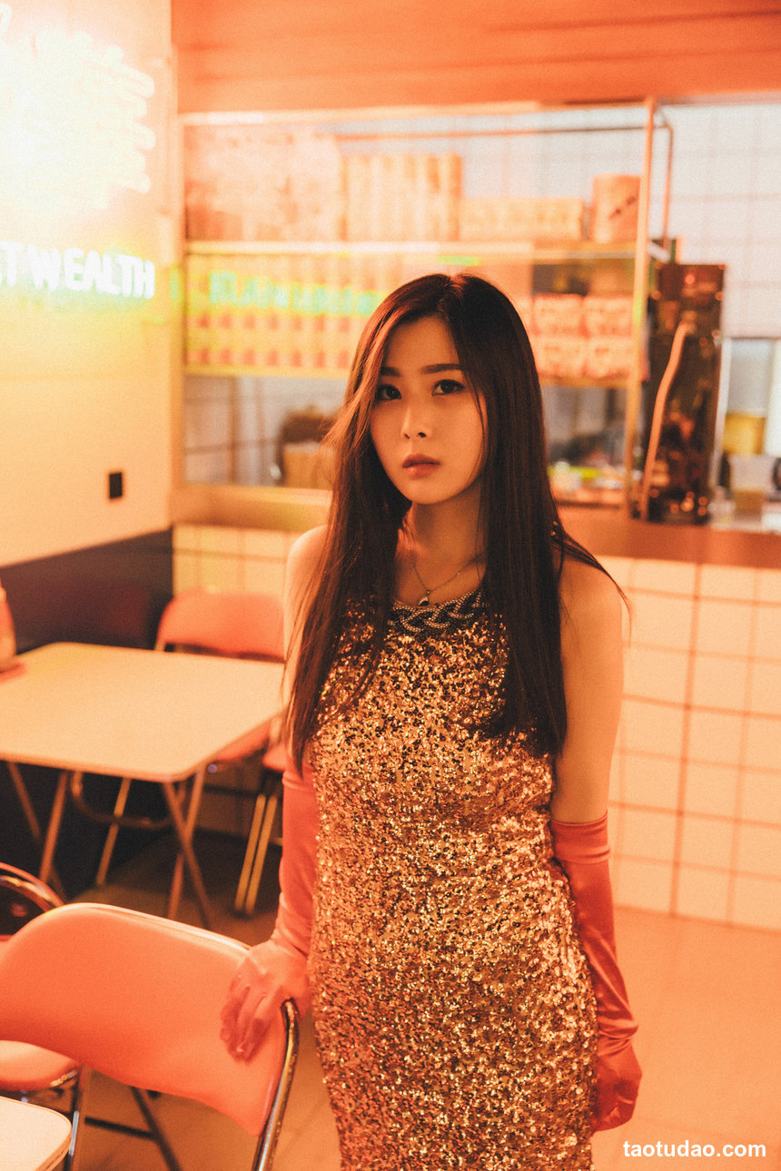 图片[2]-[YITUYU艺图语]2022.07.20 醉酒歌姬 王儒媛[25+1P／221MB]-绅士图