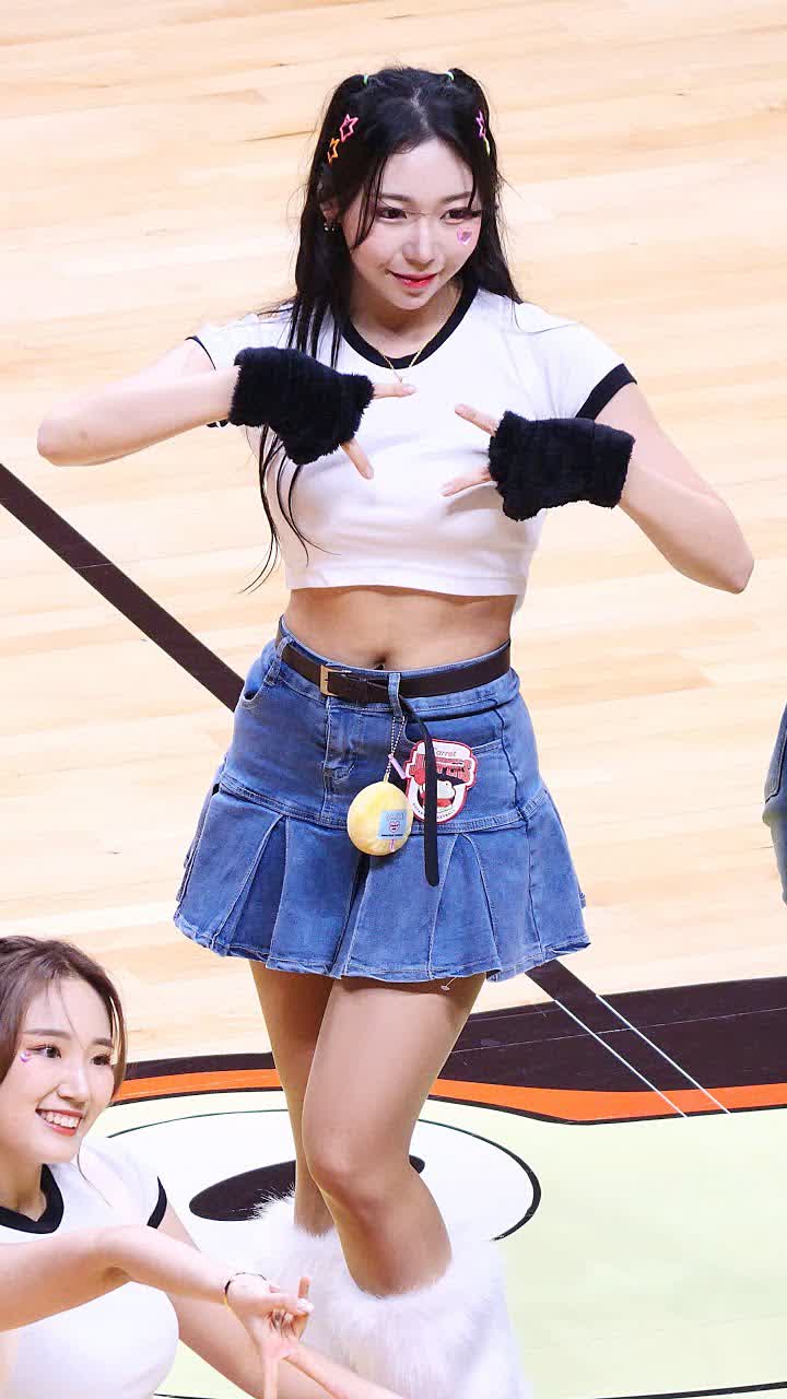 230219 고양 캐롯점퍼스 치어리더공연 – OMG (조예린) 직캠 [고양체육관] / 饭拍视频-艺库