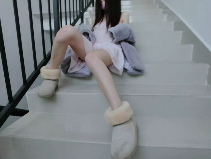 微博福利萌兰酱 – 双人楼道 / 80P1V-82MB / 唯美杂图-绅士图