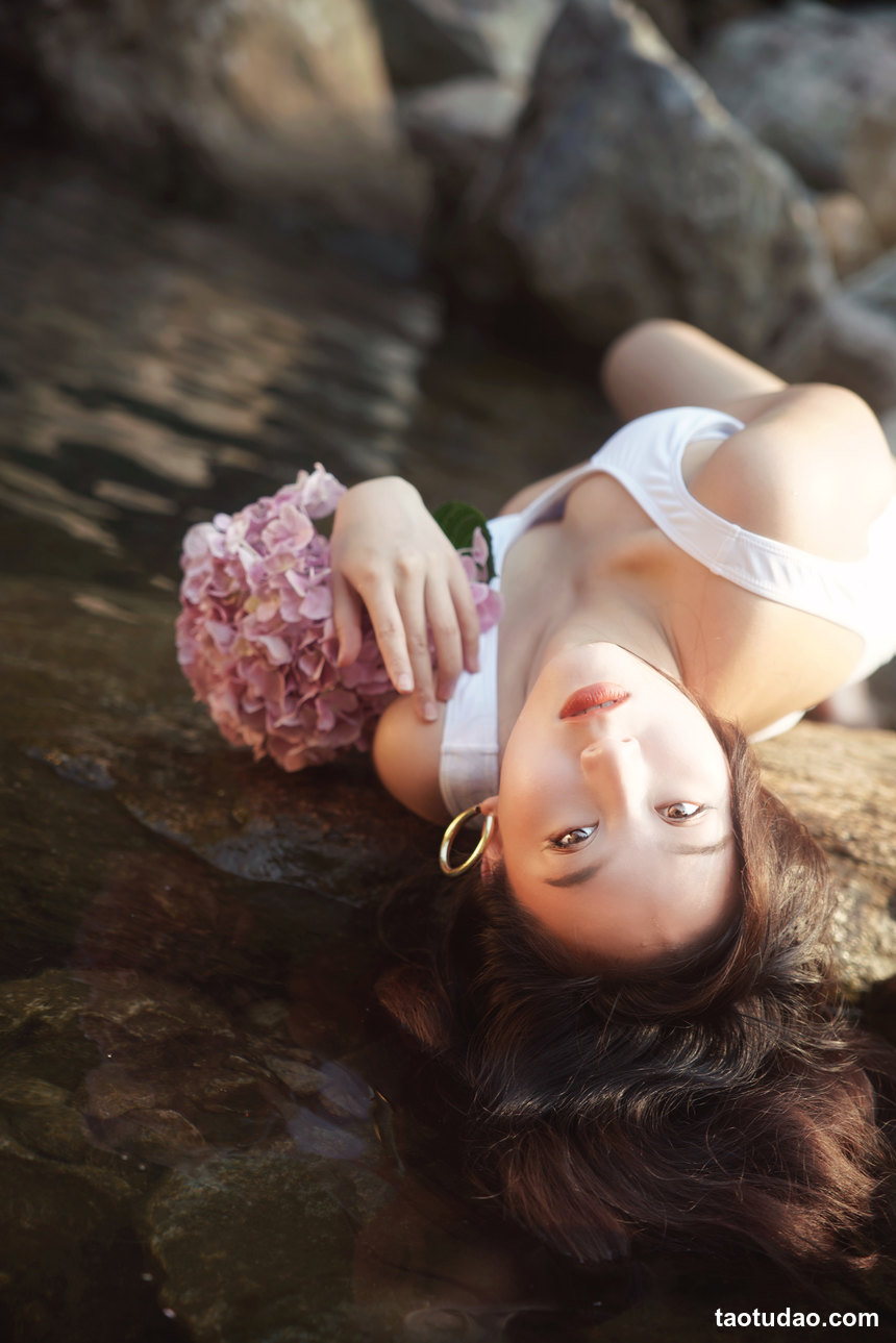 图片[3]-[YITUYU艺图语]2022.10.31 水中的绣球花 土土[37+1P／420MB]-绅士图