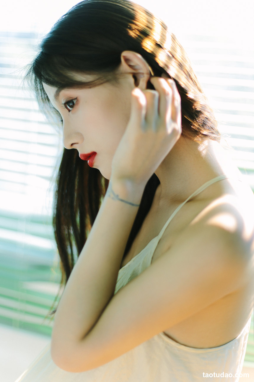 图片[4]-[YITUYU艺图语]2022.12.16 光与影 吾蕊-[37+1P／357MB]-绅士图