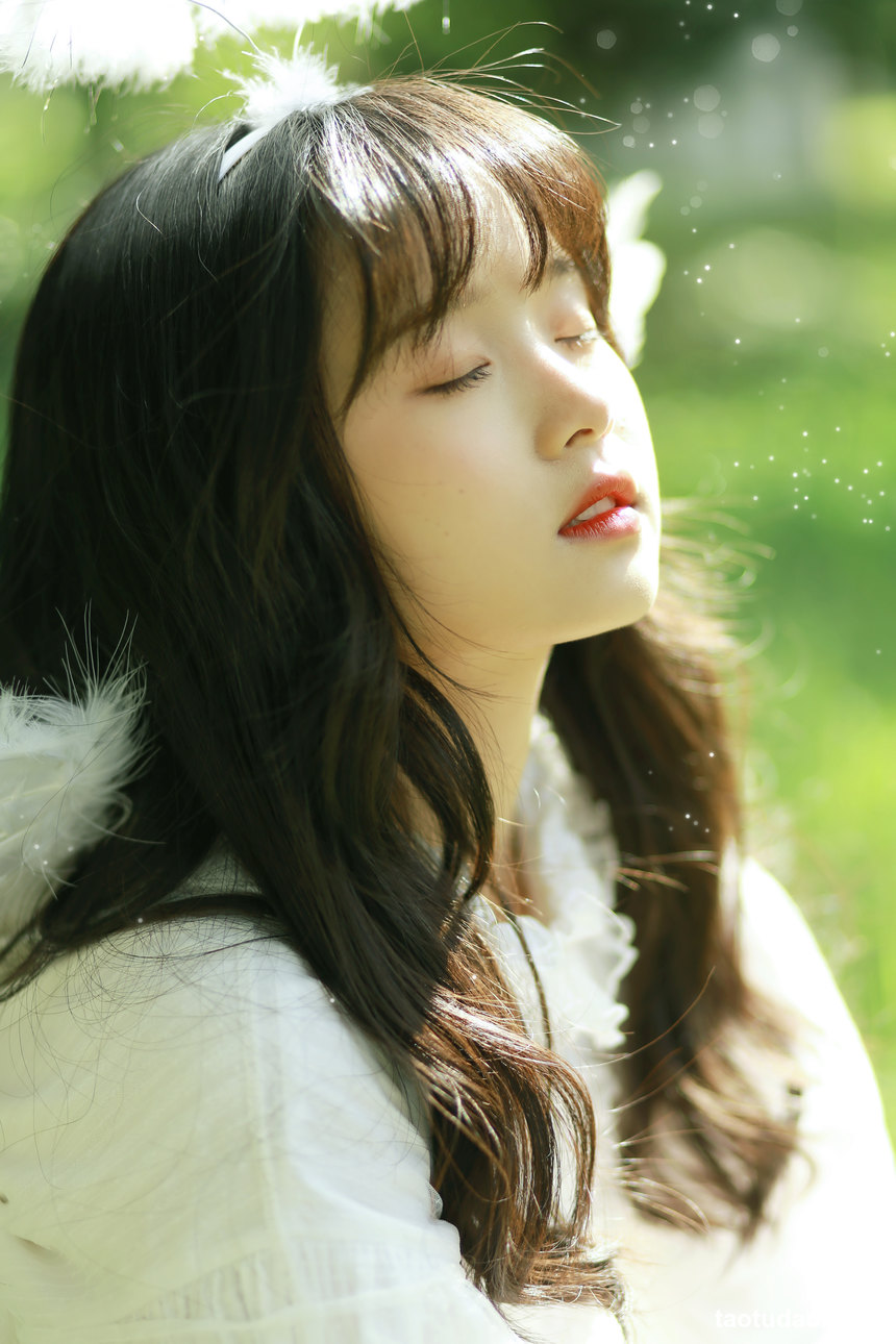 图片[4]-[YITUYU艺图语]2022.09.10 光落入尘世间 至春禾[23+1P／277MB]-绅士图