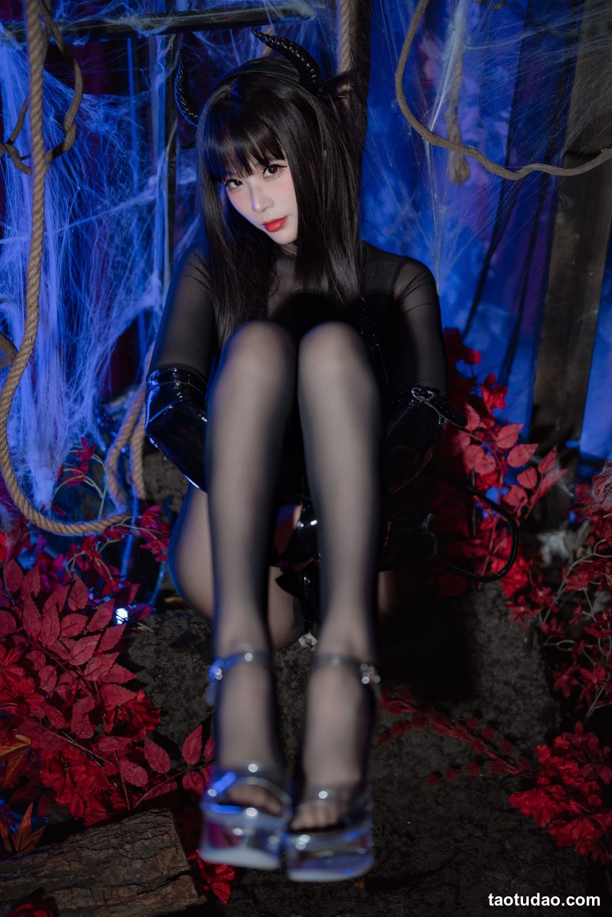 图片[3]-轩萧学姐万圣节魅魔 [100p+1V-674MB]-绅士图